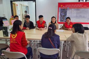 浓浓关爱暖人心，平博（中国）集团党支部慰问困难单亲家庭